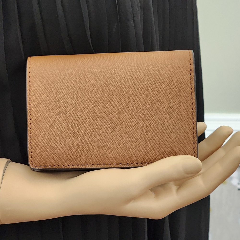 Michael Kors Jet Set MD Bifold Wallet Brown - Picture 2 of 6